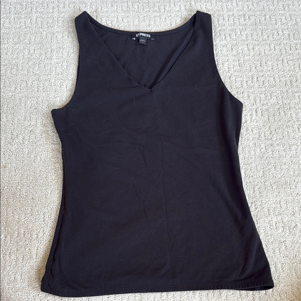 Women's Tank Tops Bundle - Picture 7 of 9
